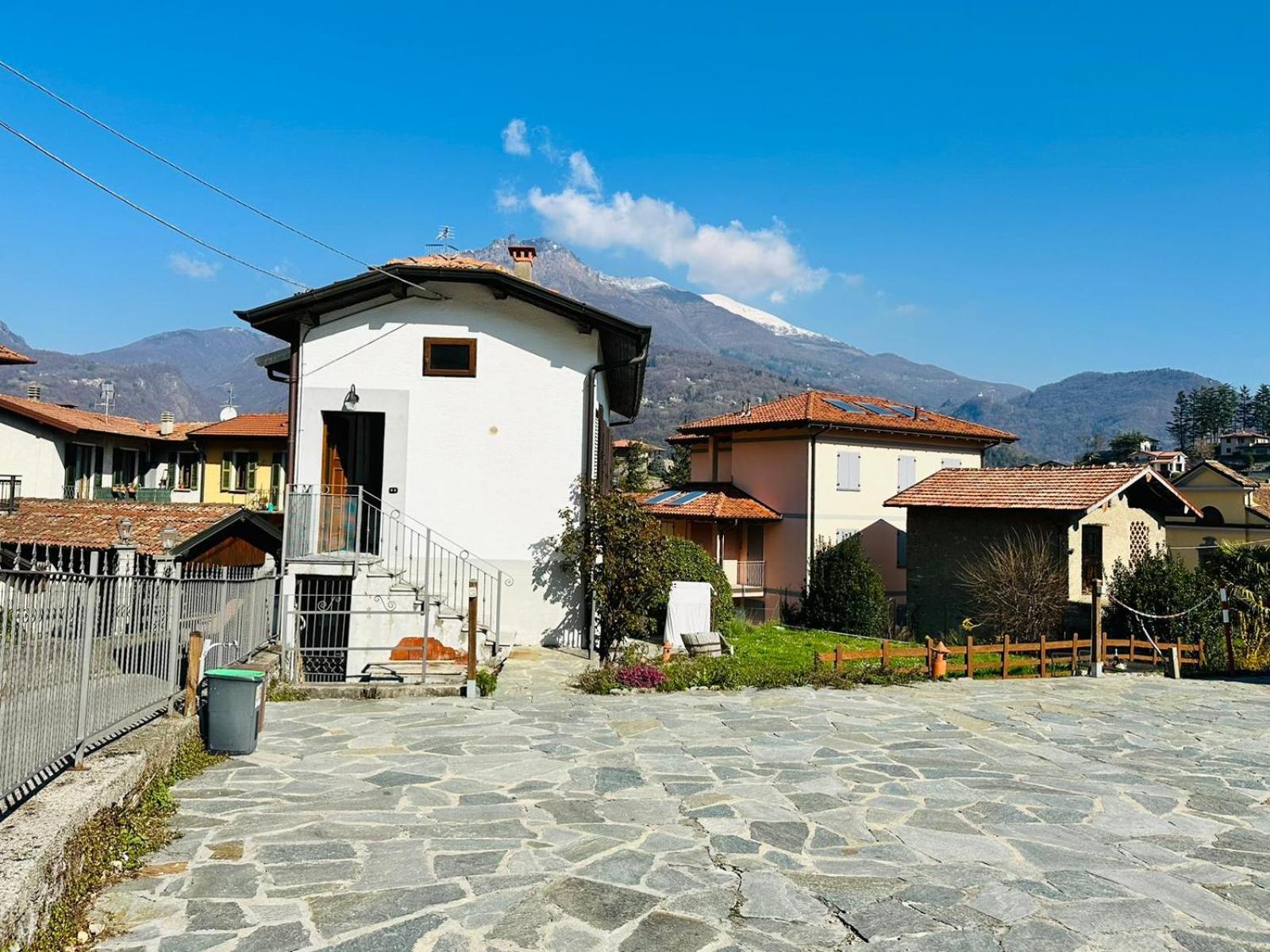 Piccola Luna Menaggio Exterior photo